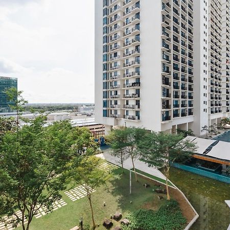 Netflix Studio @ Trefoil Setia City Setia Alam Bagian luar foto