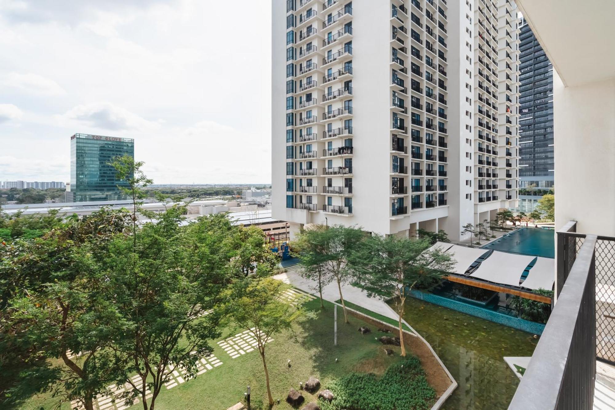 Netflix Studio @ Trefoil Setia City Setia Alam Bagian luar foto